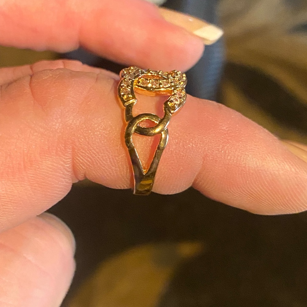 Designer Luxury Crystal Ring ✨ - Picture 6 of 14